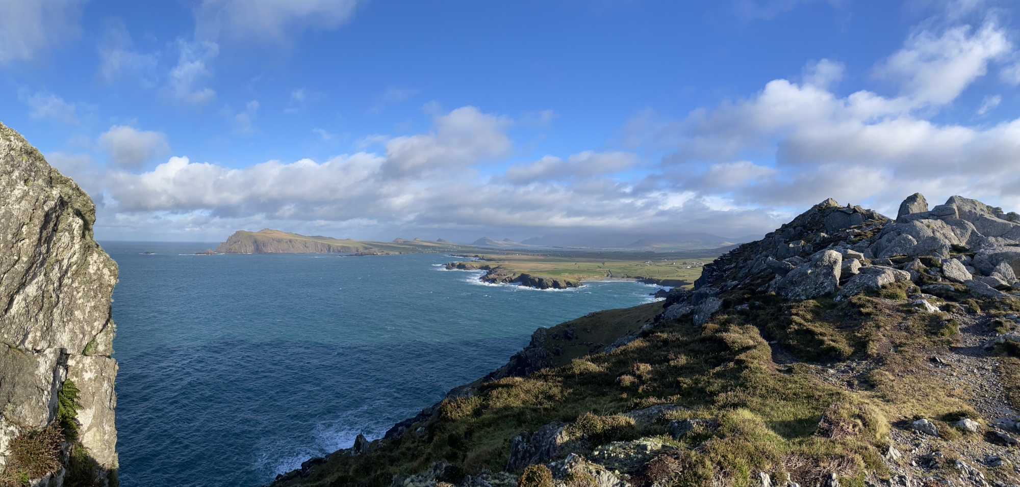 Wide shot Cean Sibal
